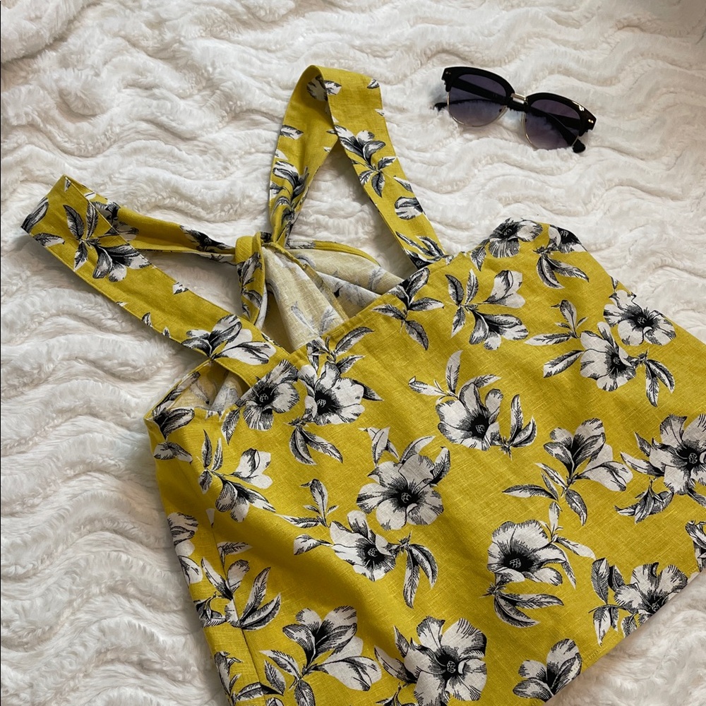 Banana Republic Linen/Rayon Halter Top - Picture 7 of 11